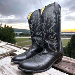 Vintage ACME Womens Cowboy Western Boots Size 11.5 D Black Leather Boho